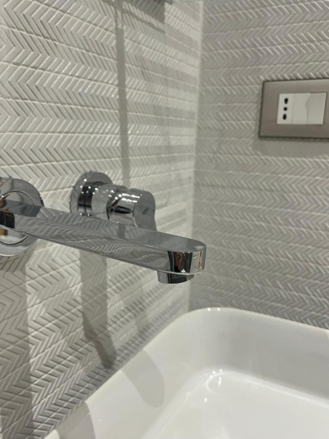 Enzo Rooms & Apartment Blloku Τίρανα Εξωτερικό φωτογραφία