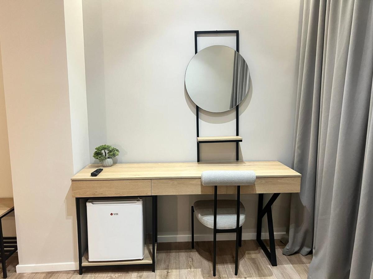 Enzo Rooms & Apartment Blloku Τίρανα Εξωτερικό φωτογραφία