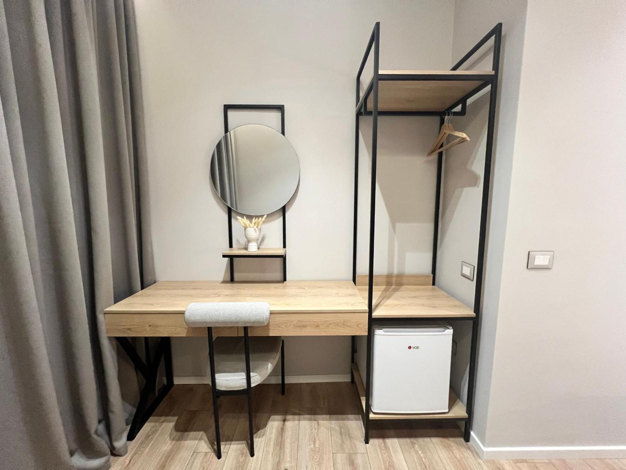 Enzo Rooms & Apartment Blloku Τίρανα Εξωτερικό φωτογραφία