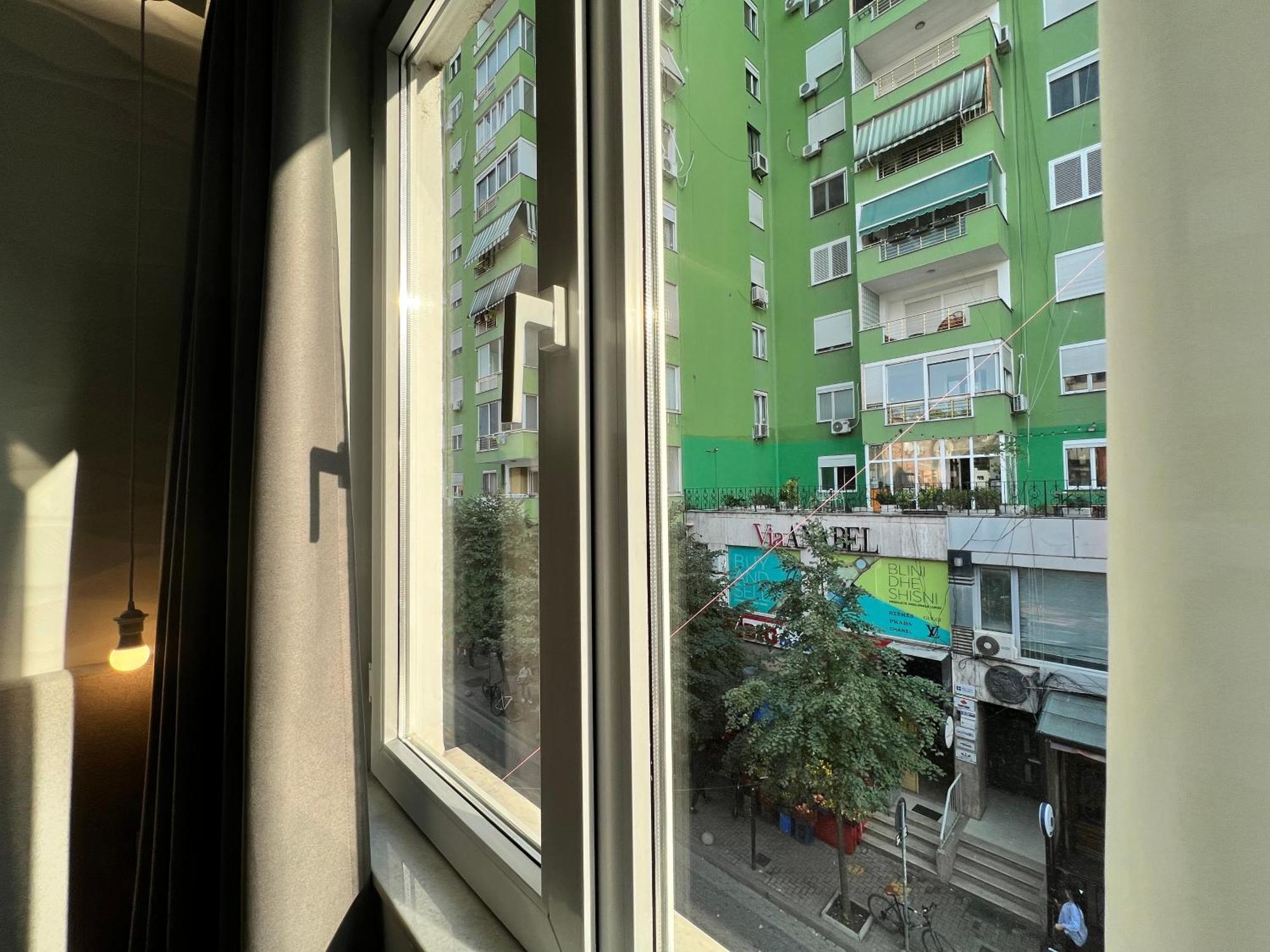 Enzo Rooms & Apartment Blloku Τίρανα Εξωτερικό φωτογραφία